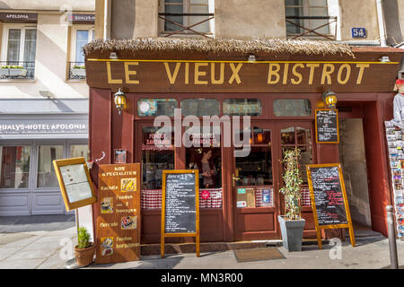 Menü Tafeln außerhalb Le Vieux Bistrot, Rue Mouffetard, Paris, Frankreich Stockfoto