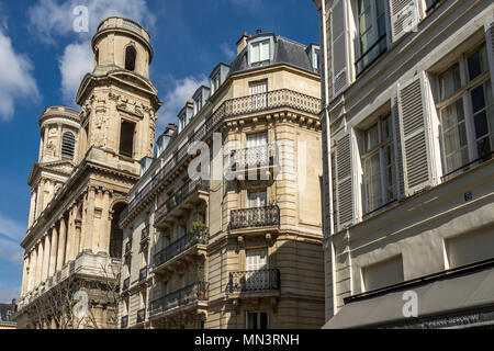 Kirche von Saint-Sulpice, eglise Saint-Sulpice, eine römisch-katholische Kirche am Place Saint-Sulpice, die zweitgrößte Kirche in Paris. Stockfoto