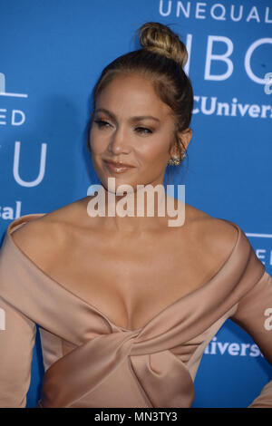 NEW YORK, NY - 15. Mai: Jennifer Lopez nimmt an den 2017 NBCUniversal Upfront in der Radio City Music Hall am 15. Mai 2017 in New York City. Menschen: Jennifer Lopez Stockfoto