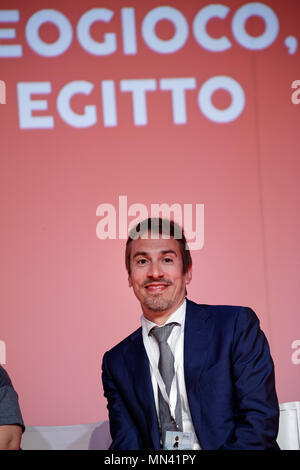 Turin, Italien. 13. Mai, 2018. Turiner Buchmesse: Direktor des Ägyptischen Museums von Turin, Christian Greco auf die Debatte: "Alle'Archeologia al videogioco, un Viaggio nell'Antico Egitto". MLBARIONA/Alamy Leben Nachrichten. Stockfoto