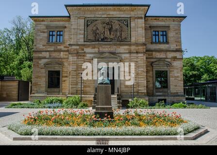 Bayreuth ist eine Stadt, die Historisch gewachsen als Markgräfliche Residenz und ist inzwischen weltberühmt, weil der Richard Wagner Festival. Stockfoto