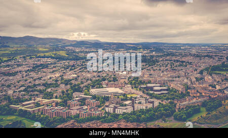Eine Luftaufnahme der Stadt Edinburgh, Schottland, Vereinigtes Königreich Stockfoto