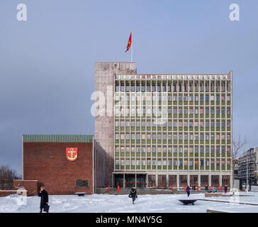 Norwegen Narvik 21.3.2015 Gemeinde Rat Gebäude an einem verschneiten Wintertag Stockfoto