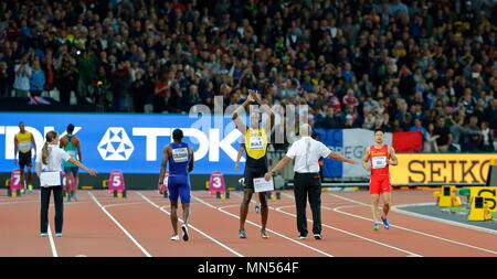 LONDON, ENGLAND - 05. August: Usain Bolt aus Jamaika reagiert auf die Massen Beifall vor der 100 m mens Endrunde am Tag zwei des 16. IAAF Leichtathletik WM 2017 in London an der London Stadion am 5. August 2017 in London, Vereinigtes Königreich. - - - Bild von: © Paul Cunningham Stockfoto