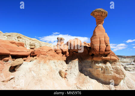 Fliegenpilz Hoodoos, Paria Rimrocks im Grand Staircase-Escalante National Monument, Utah Stockfoto