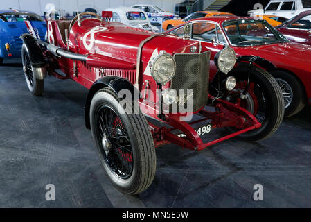 Drei Viertel Vorderansicht eines 1923, Alfa Romeo RL Targa Florio, im Fahrerlager Bereich des 2018 London Classic Car Show Stockfoto