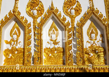 Ubon Ratchathani, Thailand - 1. Januar 2016: Thailändischer Kunst in Pagode am Phrathat Nong Bua Tempel in Ubon Ratchathani, Thailand am 1. Januar 2016 Stockfoto