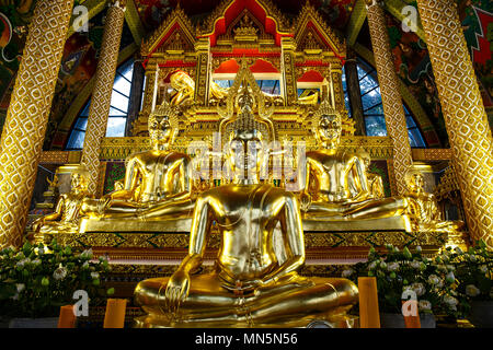 Ubon Ratchathani, Thailand - 1. Januar 2016: Thailändischer Kunst in Pagode am Phrathat Nong Bua Tempel in Ubon Ratchathani, Thailand am 1. Januar 2016 Stockfoto