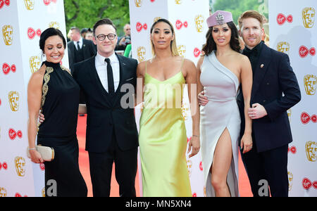 Von links, Amy Dowden, Kevin Clifton, Karen Clifton, Katja Jones und Neil Jones an der Jungfrau TV British Academy Television Awards 2018 in der Royal Festival Hall, Southbank Centre, London statt. PRESS ASSOCIATION Foto. Bild Datum: Sonntag, 13. Mai 2018. Siehe PA Geschichte showbiz Bafta. Foto: Ian West/PA-Kabel Stockfoto