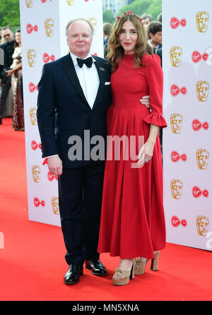 Jason Watkins und Frau Clara Francis an der Jungfrau TV British Academy Television Awards 2018 in der Royal Festival Hall, Southbank Centre, London statt. PRESS ASSOCIATION Foto. Bild Datum: Sonntag, 13. Mai 2018. Siehe PA Geschichte showbiz Bafta. Foto: Ian West/PA-Kabel Stockfoto