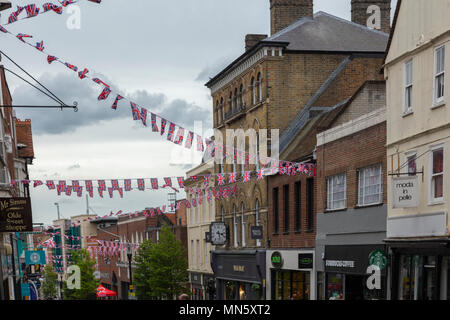 Bunting in Windsor Street für königliche Hochzeit Stockfoto