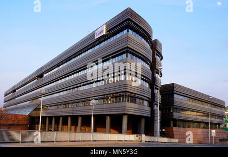 Hotel du Departement, Administrative Zentrum Bas-Rhin, Niederrhein, im eleganten schwarzen Bürogebäude Stockfoto