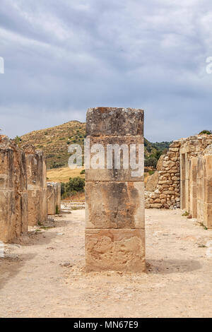 Alten Innenhof mit Spalte in Phaistos, Kreta Stockfoto