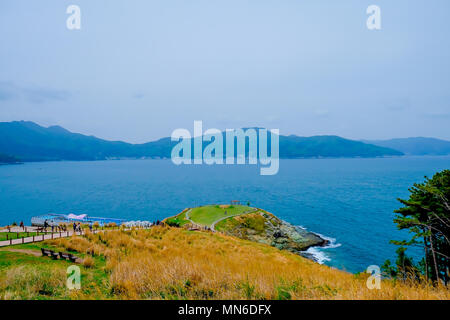 Windy Hill suchen Sie in Insel Geoje, Südkorea. Berühmten Ort der Insel Geoje. Luftaufnahme von Drone. Stockfoto