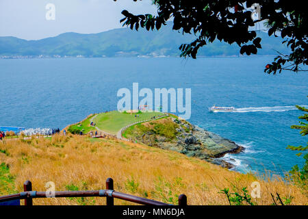 Windy Hill suchen Sie in Insel Geoje, Südkorea. Berühmten Ort der Insel Geoje. Luftaufnahme von Drone. Stockfoto