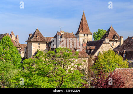 Frankreich, Lot, Haut Quercy, Dordogne Tal, Carennac, beschriftet Les Plus beaux villages de France (Schönste Dörfer Frankreichs), Häuser und Sa Stockfoto