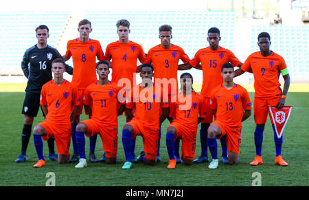 Proact Stadion, Derbyshire, UK. 14 Mai, 2018. UEFA U17 Europameisterschaft, Viertelfinale, Niederlande U17 s gegen Republik Irland U 17 s; die Niederlande starten elf Hintere Reihe von links nach rechts Joey Koorevaar Wouter Burger Ramon Hendriks Liam van Gelderen Jurrien Maduro Daishawn Redan Vordere Reihe nach rechts Bram Franken Mohammed Ihattaren Quinten Maduro Crysencio Summerville Elayis Tavsan Credit: Aktion plus Sport/Alamy Live News Links Stockfoto