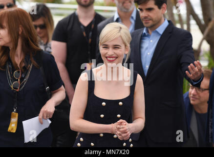 Cannes, Frankreich. 15 Mai, 2018. Mai 15, 2018 - Cannes, Frankreich: Emilia Clarke besucht die 'Solo: ein Star Wars Story' Fotoshooting während des 71. Filmfestival in Cannes. Credit: Idealink Fotografie/Alamy leben Nachrichten Stockfoto