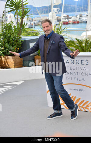 Cannes, Frankreich. 15 Mai, 2018. CANNES, Frankreich. Mai 15, 2018: John Travolta am Fotoshooting für "Gotti" am 71. Festival de Cannes Foto: Sarah Stewart/Alamy leben Nachrichten Stockfoto