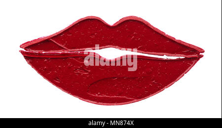 Make-up-Schablone von Red Matt Lip Gloss auf weißem Hintergrund. Red cremigen Lippenstift Textur in der Form von roten Lippen auf weißem Hintergrund Stockfoto