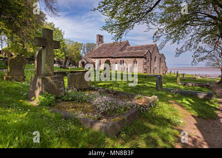 St. Peter's Kirche, Heysham Dorf, Morecambe Bay, Lancashire, Großbritannien Stockfoto