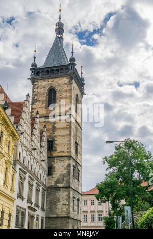 Turm des Neuen Rathauses in Prag Stockfoto