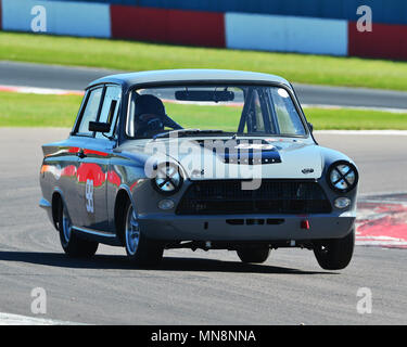 Wheelie von Graham Pattle, Ford Lotus Cortina, U2TC Trophäe für Pre 66 unter zwei Liter Tourenwagen, U2TC Trophäe, Pre-66 unter 2 Liter Tourenwagen, Stockfoto