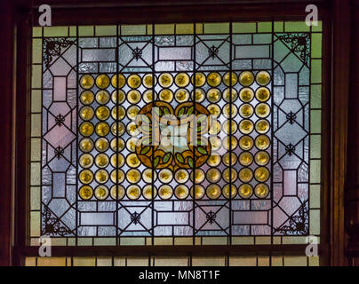 Glasfenster im Speisesaal der Flagler College in historischen St Augustine Florida das ehemalige Hotel Ponce de Leon aufgeführt ist als Nationale Histor Stockfoto