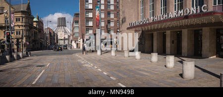 Liverpool Metropolitan Cathedral, und Liverpool Philharmonic Hall. Denkmalgeschützte Gebäude. Panormaic anzeigen. Stockfoto