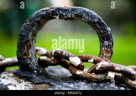 Rostiges Metall Ketten Stockfoto
