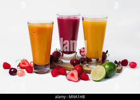 Drei Gläser mit Smoothies Stockfoto