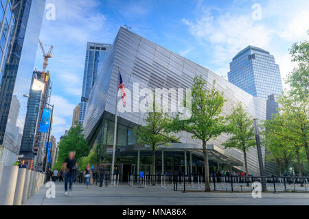 Manhattan, New York City - 10. Mai 2018: Das Gebäude der 9/11 Memorial Museum in Lower Manhattan. Stockfoto