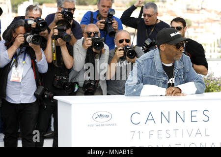 Cannes, Frankreich. 15 Mai, 2018. Spike Lee an der 'BlacKkKlansman' Fotoshooting während der 71St Cannes Film Festival im Palais des Festivals am 15. Mai 2018 in Cannes, Frankreich | Verwendung weltweit Quelle: dpa/Alamy leben Nachrichten Stockfoto