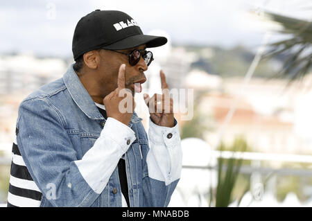 Cannes, Frankreich. 15 Mai, 2018. Spike Lee an der 'BlacKkKlansman' Fotoshooting während der 71St Cannes Film Festival im Palais des Festivals am 15. Mai 2018 in Cannes, Frankreich | Verwendung weltweit Quelle: dpa/Alamy leben Nachrichten Stockfoto