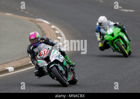 Portrush, Nordirland. 15 Mai, 2018. Internationale North West 200 Motorrad Rennen, Dienstag freie Praxis; Seamus Elliott in Aktion während der ersten Superbike Qualifying Quelle: Aktion plus Sport/Alamy leben Nachrichten Stockfoto