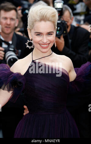 Cannes, Frankreich. 15. Mai 2018. Emilia Clarke die Teilnahme an der 'Solo: ein Star Wars Story' Premiere während der 71St Cannes Film Festival im Palais des Festivals am 15. Mai 2018 in Cannes, Frankreich Quelle: Geisler-Fotopress/Alamy leben Nachrichten Stockfoto