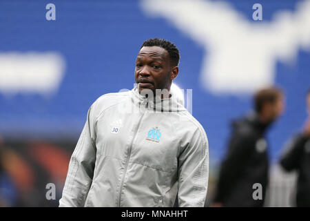 Groupama Stadion. 15 Mai, 2018. Lyon, Frankreich; Europa League Finale training, Atletico Madrid gegen Marseille, Olympique de Marseille Zug; Torwart Steve Mandanda schaut in Richtung der Kamera während der practuse Credit: Aktion plus Sport/Alamy leben Nachrichten Stockfoto