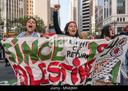 Demonstranten März gegen die Tötung von 60 Palästinenser durch israelische Feuer in Gaza in den Straßen von San Francisco, CA, 15. Mai 2018. 15 Mai, 2018. Foto von Ken Cedeño Credit: Ken Cedeño/ZUMA Draht/Alamy leben Nachrichten Stockfoto