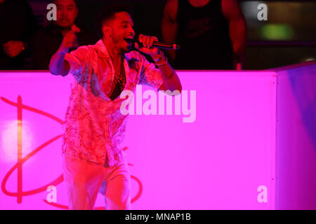 Las Vegas, Nevada, USA. 16 Mai, 2018. Sänger Trey Songz führt LIVE im Grand Saison Eröffnung von SWIM NACHT in Drai's Beachclub am 15. Mai 2018 in Las Vegas, Nevada Credit: Marcel Thomas/ZUMA Draht/Alamy leben Nachrichten Stockfoto