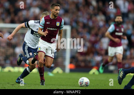 Birmingham, Großbritannien. 15. Mai 2018. Conor Hourihane von Aston Villa (c) in Aktion. EFL Skybet Meisterschaft Play off Halbfinale 2 Bein übereinstimmen, Aston Villa v Middlesbrough in der Villa Park in Birmingham, Midlands am Dienstag, den 15. Mai 2018. Dieses Bild dürfen nur für redaktionelle Zwecke verwendet werden. Nur die redaktionelle Nutzung, eine Lizenz für die gewerbliche Nutzung erforderlich. Keine Verwendung in Wetten, Spiele oder einer einzelnen Verein/Liga/player Publikationen. pic von Andrew Obstgarten/Andrew Orchard sport Fotografie/Alamy leben Nachrichten Stockfoto