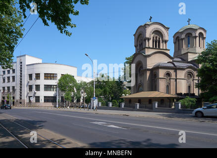 Erste Belgrader Gymnasium, High School, und die Kirche von St. Alexander Nevsky auf Cara Dusana Straße in Belgrad, Serbien Stockfoto
