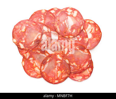 Scheiben Chorizo Salami Wurst auf weißem Hintergrund. Stockfoto