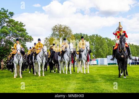 Tag 2. Royal Windsor Horse Show. Windsor. Berkshire. UK. Die montierten Band der Household Cavalry. Hinter den Kulissen. 10.05.2018. Stockfoto