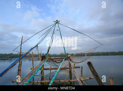 Chinesische Fischernetz - Cherai (in der Nähe von Kochi, Kerala) Stockfoto