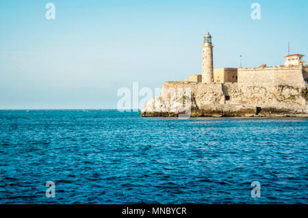 Blick auf den Leuchtturm von Malecon in Havanna, Kuba Stockfoto