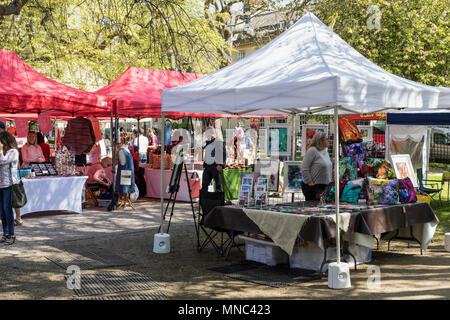 Badewanne Handwerker Markt, Queens Square, Badewanne, Somerset, England Stockfoto