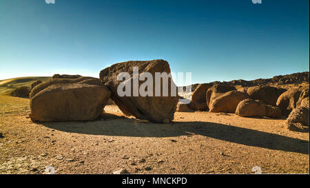 Boulder Landschaft in der Nähe von Djanet im Tassili, Algerien Stockfoto