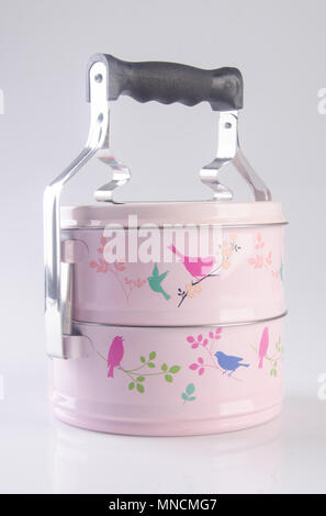 Essen Container Tiffin oder essen Träger auf Hintergrund Stockfoto