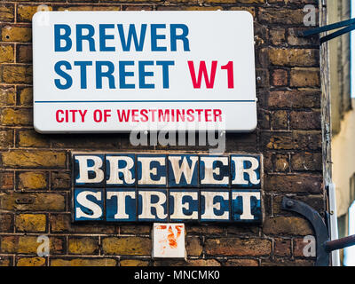 Soho Straßenschilder Serie - Brewer Street, London Soho Straßenschilder Stockfoto