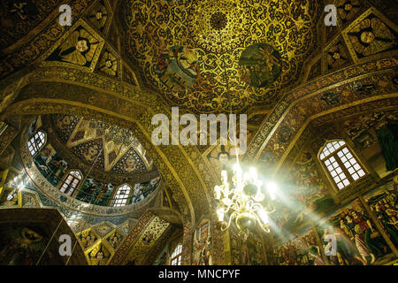 Isfahan, Iran - 15. Oktober 2017: Armenische Fresko in der vank Kathedrale. Stockfoto